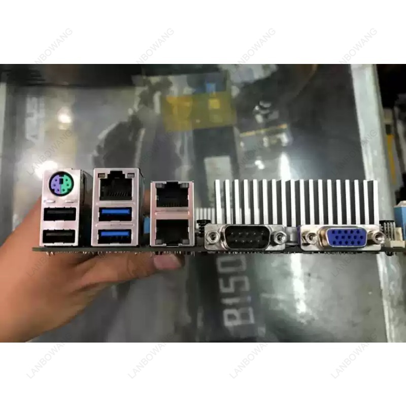 For Z9PA-D8 Dual LGA2011 Serve - Ecc Ram Server recension och pris